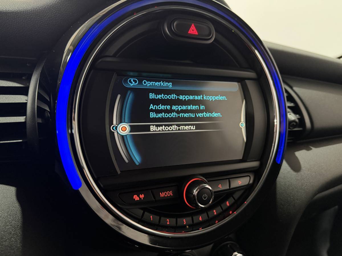 MINI 3-Deurs MINI 3-Deurs 1.2 One Chili Business – Automaat – Navi / Bluetooth / Parksens. achter