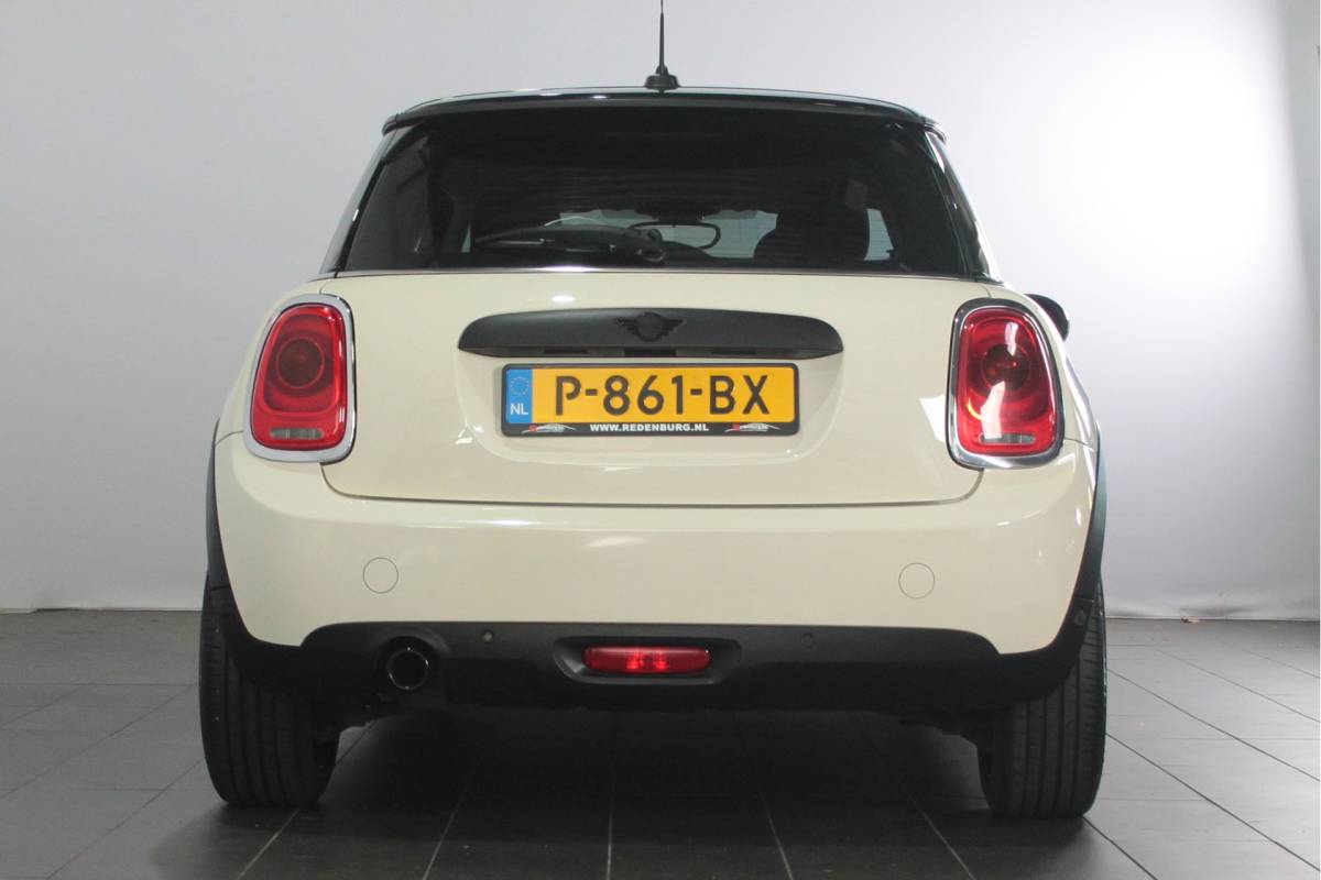 MINI 3-Deurs MINI 3-Deurs 1.2 One Chili Business – Automaat – Navi / Bluetooth / Parksens. achter