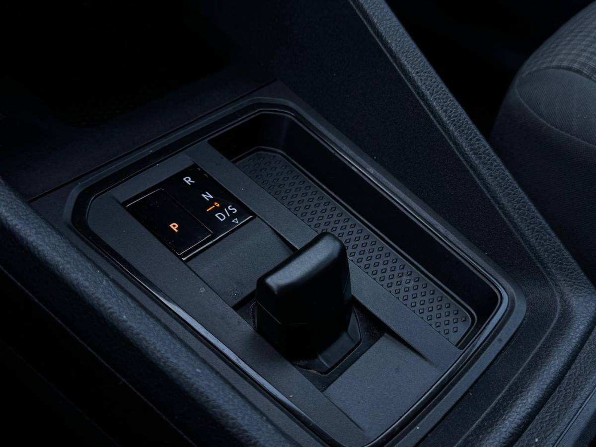 Volkswagen Caddy Volkswagen Caddy Cargo 2.0 TDI Comfort NIEUW MODEL AUTO NAVI | SPORTVELGEN | TREKHAAK | APPLE CARPLAY