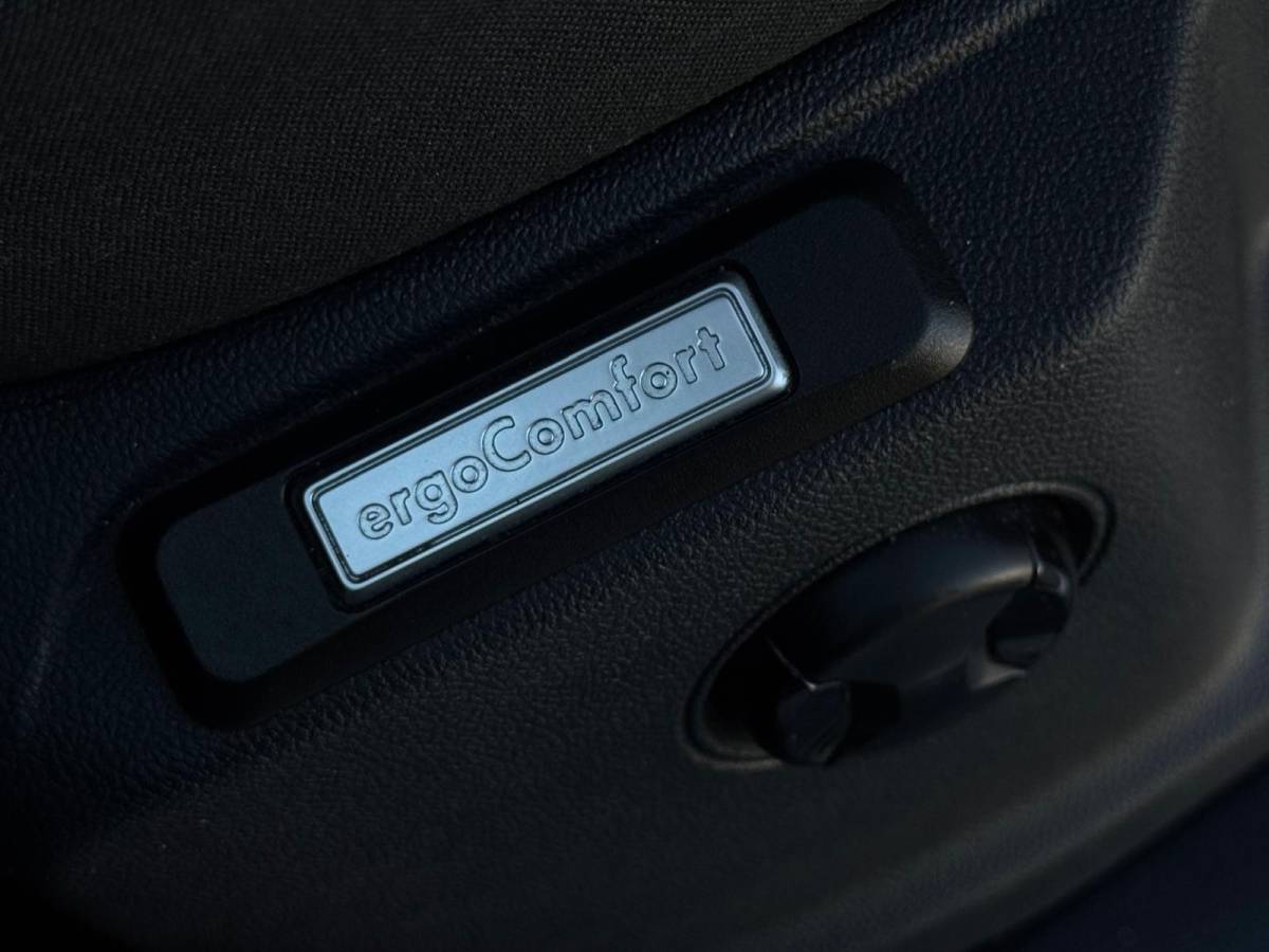 Volkswagen Caddy Volkswagen Caddy Cargo 2.0 TDI Comfort NIEUW MODEL AUTO NAVI | SPORTVELGEN | TREKHAAK | APPLE CARPLAY