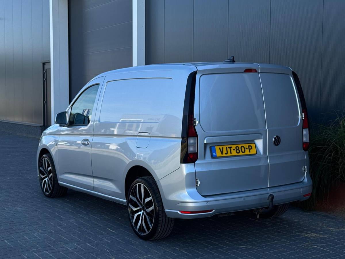 Volkswagen Caddy Volkswagen Caddy Cargo 2.0 TDI Comfort NIEUW MODEL AUTO NAVI | SPORTVELGEN | TREKHAAK | APPLE CARPLAY