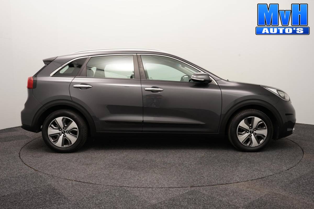 Kia Niro Kia Niro 1.6 GDi Hybrid DynamicLine|CARPLAY|NAVI|CAMERA|LED