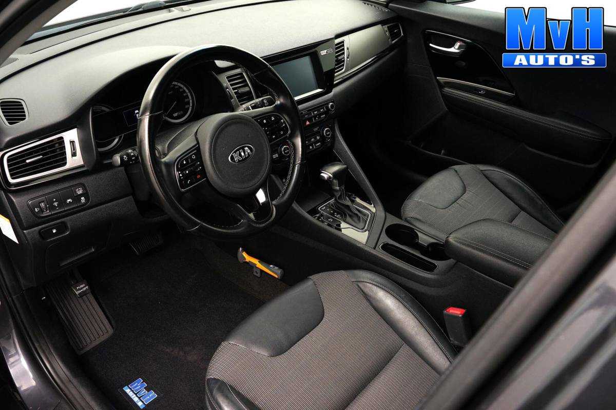 Kia Niro Kia Niro 1.6 GDi Hybrid DynamicLine|CARPLAY|NAVI|CAMERA|LED
