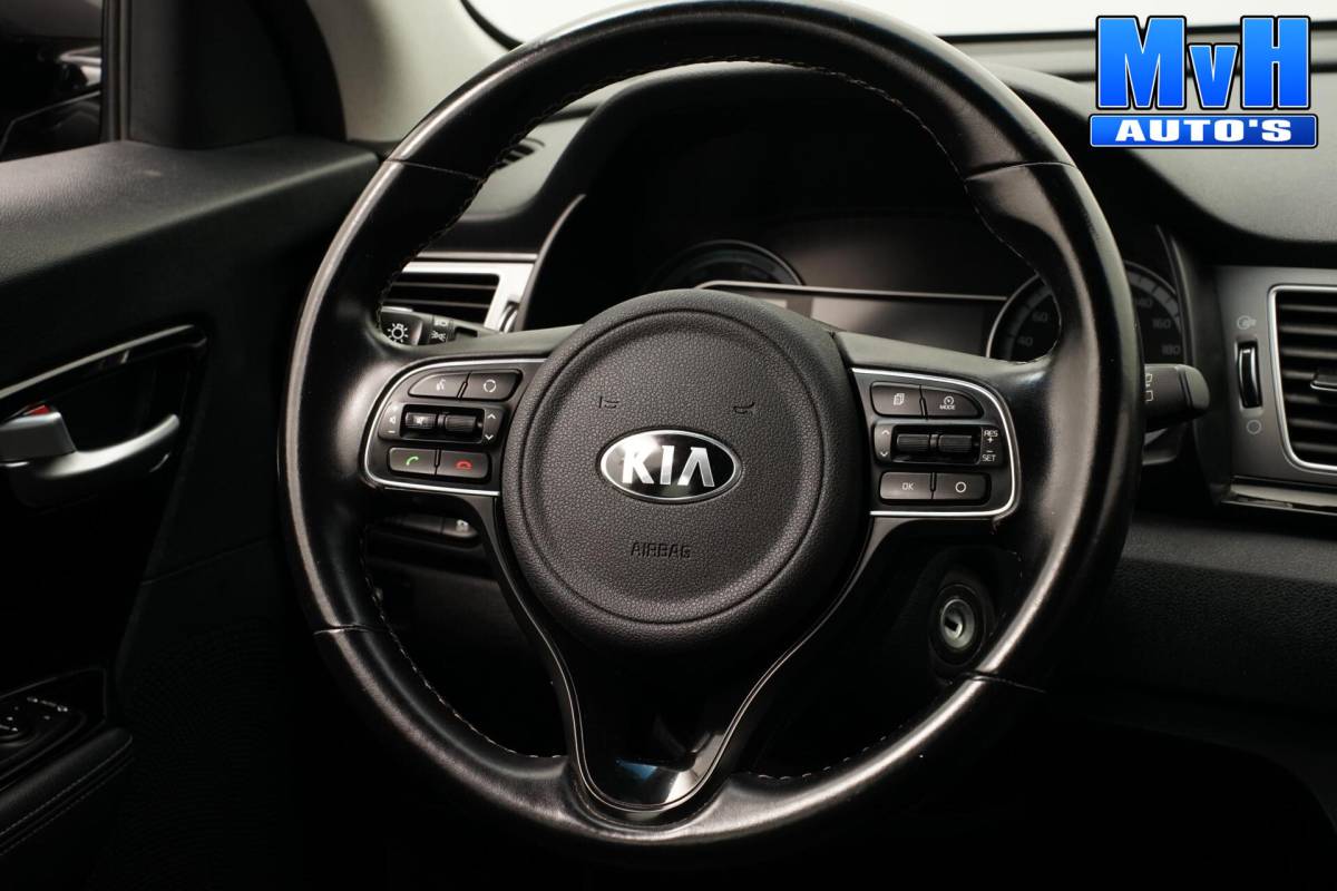 Kia Niro Kia Niro 1.6 GDi Hybrid DynamicLine|CARPLAY|NAVI|CAMERA|LED
