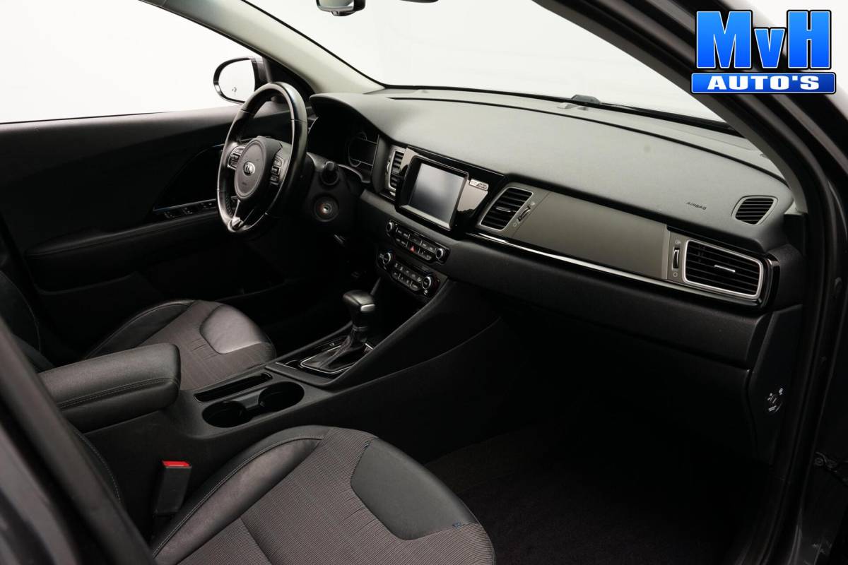 Kia Niro Kia Niro 1.6 GDi Hybrid DynamicLine|CARPLAY|NAVI|CAMERA|LED