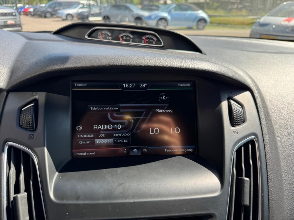 Ford Focus Ford Focus 2.0 ST-2 Wagon Winterpakket Maxton RS velgen Recaro Liefhebbers auto!