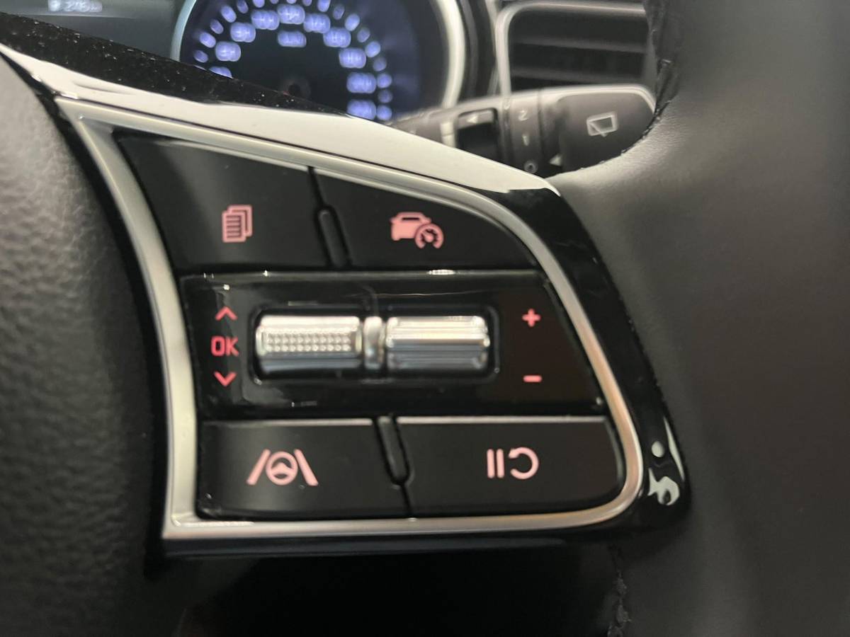 Kia Ceed Sportswagon Kia Ceed Sportswagon 1.0 T-GDi Pulse Navigatie Apple Carplay Android Auto Parkeerhulp achter Cruise Control Half leder Climate Control Lichtmetalen velgen
