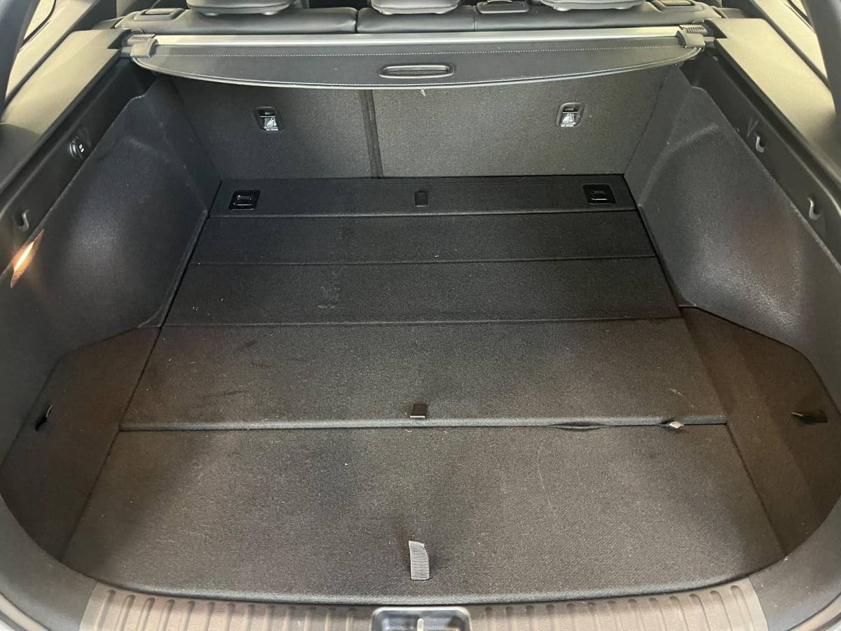 Kia Ceed Sportswagon Kia Ceed Sportswagon 1.0 T-GDi Pulse Navigatie Apple Carplay Android Auto Parkeerhulp achter Cruise Control Half leder Climate Control Lichtmetalen velgen