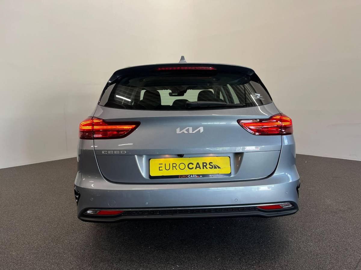 Kia Ceed Sportswagon Kia Ceed Sportswagon 1.0 T-GDi Pulse Navigatie Apple Carplay Android Auto Parkeerhulp achter Cruise Control Half leder Climate Control Lichtmetalen velgen