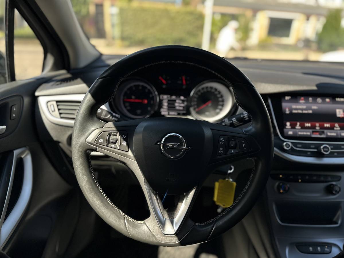 Opel Astra Opel Astra Sports Tourer 1.4 Online Edition