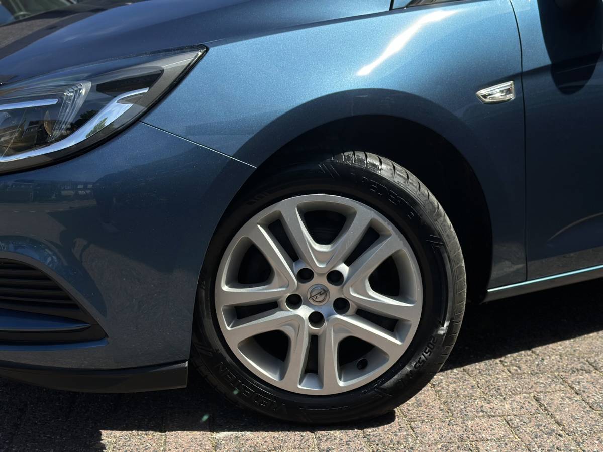 Opel Astra Opel Astra Sports Tourer 1.4 Online Edition
