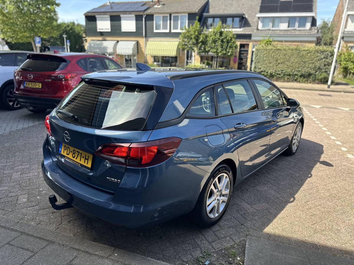 Opel Astra Opel Astra Sports Tourer 1.4 Online Edition