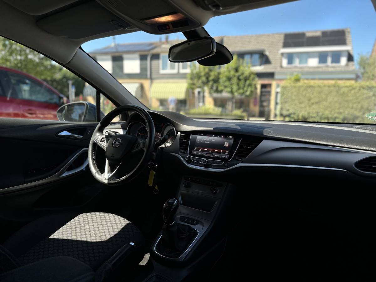 Opel Astra Opel Astra Sports Tourer 1.4 Online Edition