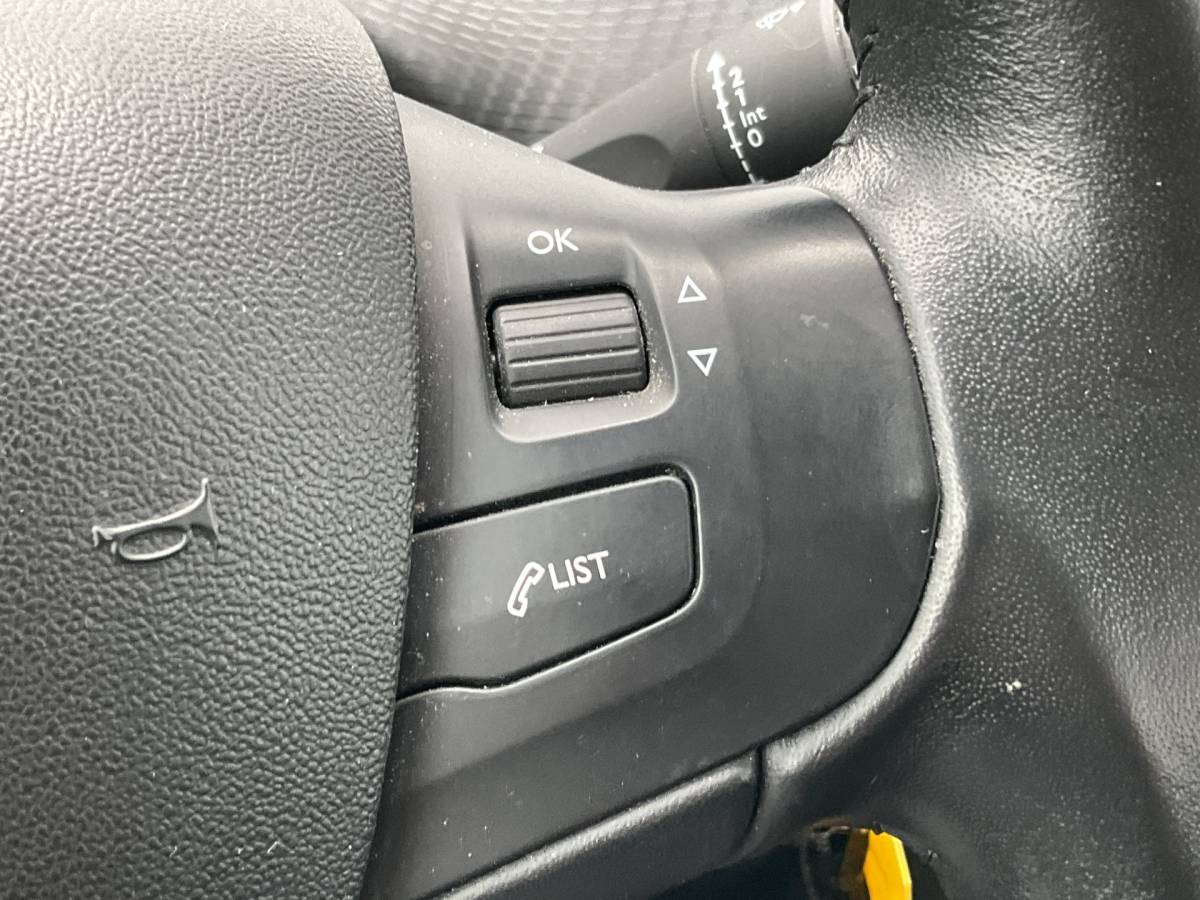 Peugeot 2008 Peugeot 2008 1.2 111pk Blue Lion Carplay Airco Cruise Hoge zit
