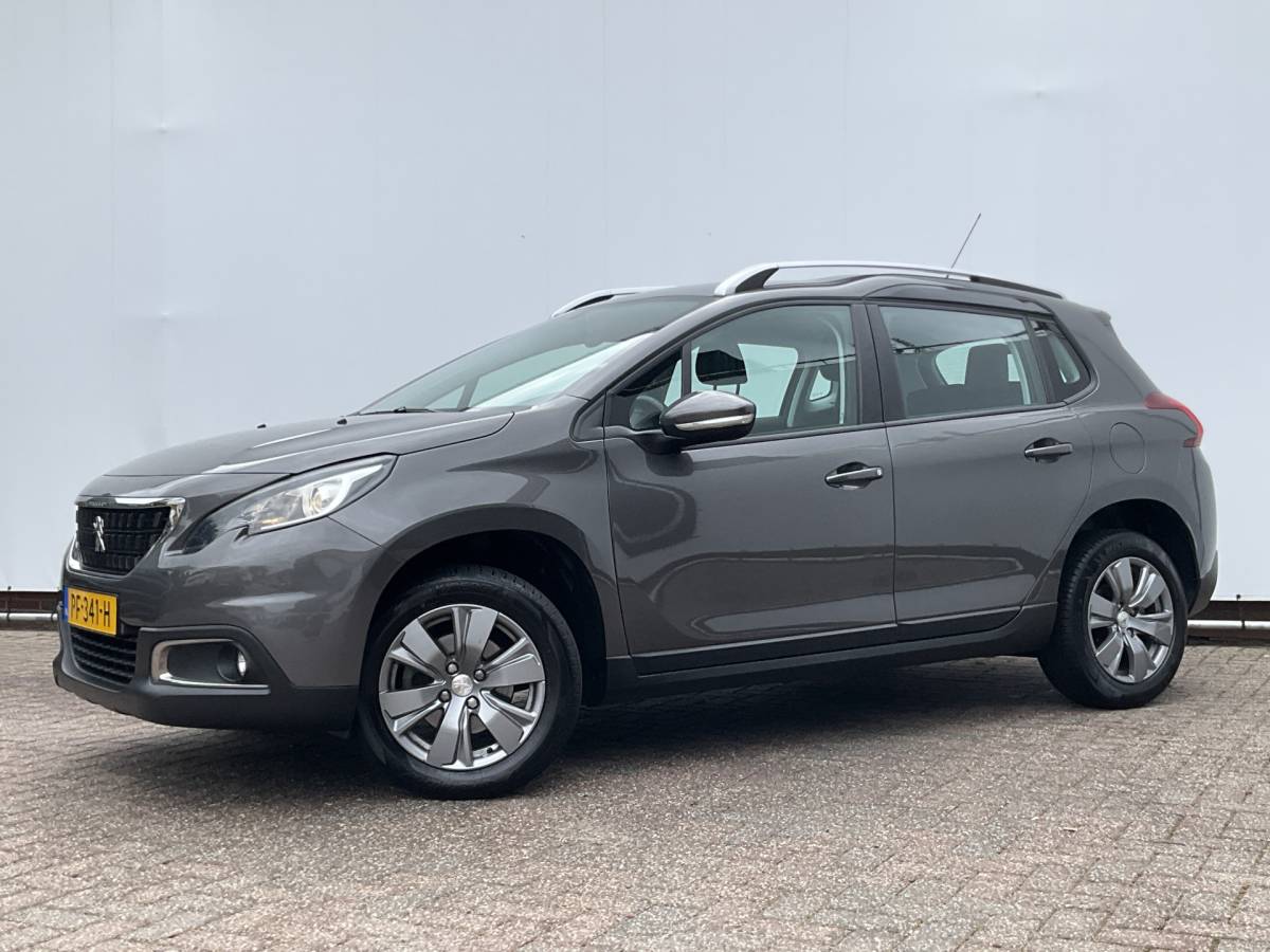 Peugeot 2008 Peugeot 2008 1.2 111pk Blue Lion Carplay Airco Cruise Hoge zit