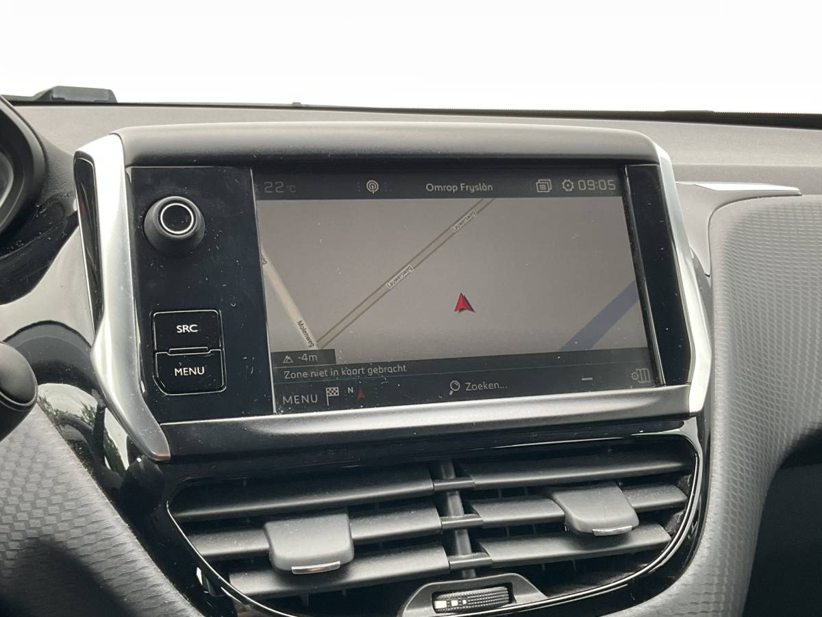 Peugeot 2008 Peugeot 2008 1.2 111pk Blue Lion Carplay Airco Cruise Hoge zit