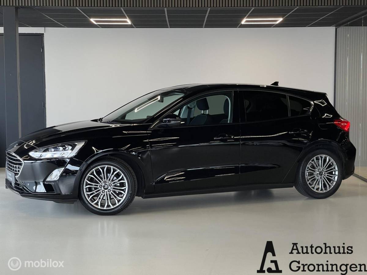 Ford Focus Ford Focus 1.0 EcoBoost Titanium Business | B&O | ACC | Trekhaak | Distributieriem Vervangen