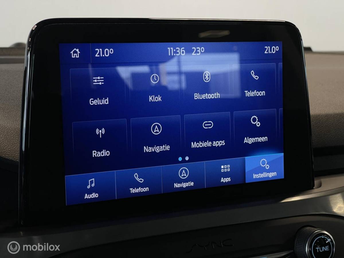 Ford Focus Ford Focus 1.0 EcoBoost Titanium Business | B&O | ACC | Trekhaak | Distributieriem Vervangen