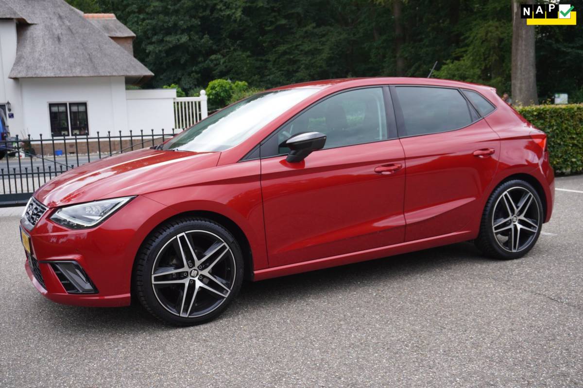 SEAT Ibiza Seat Ibiza 1.0 TSI FR Business Intense CarPlay Cruis Pdc Trekhaak