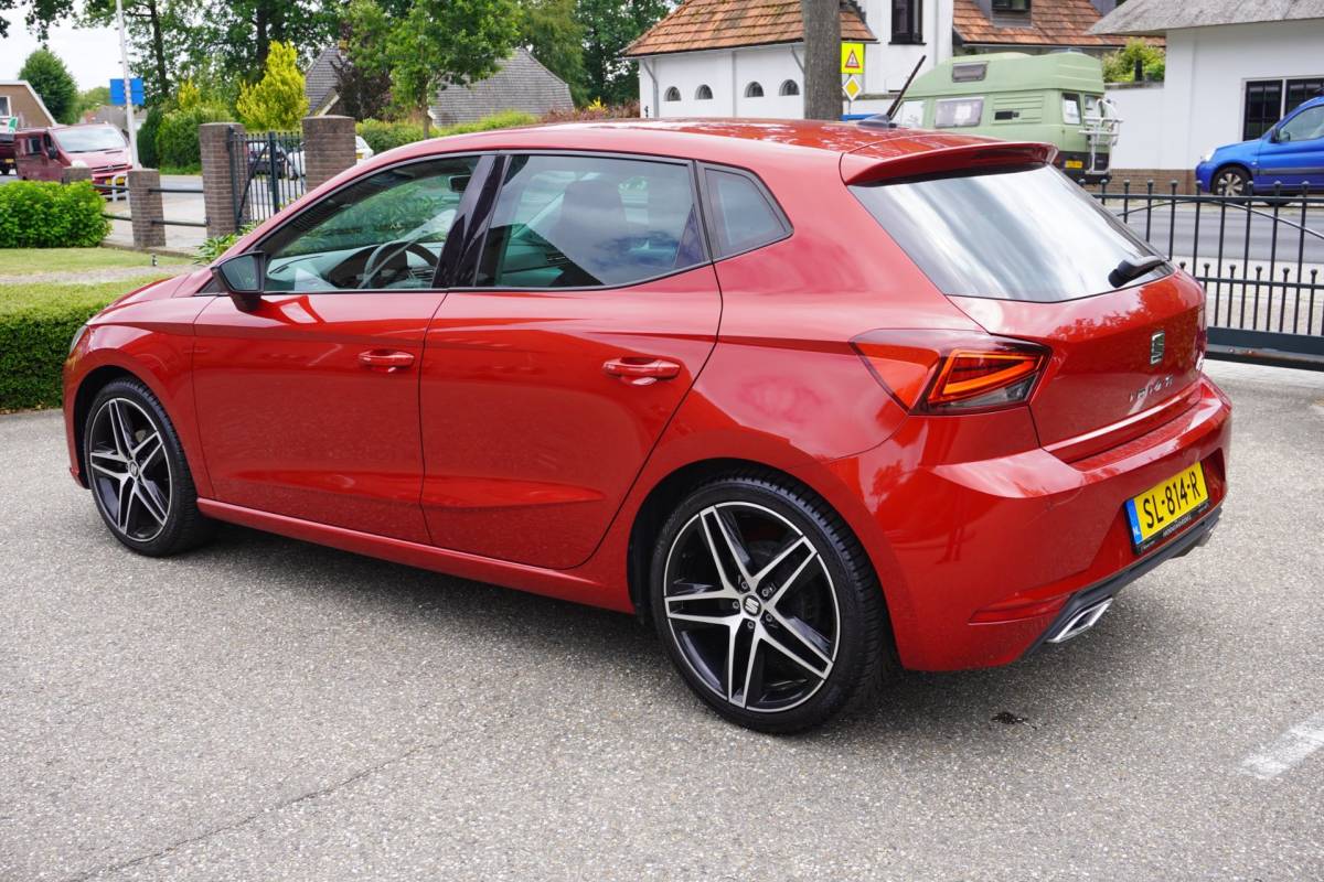 SEAT Ibiza Seat Ibiza 1.0 TSI FR Business Intense CarPlay Cruis Pdc Trekhaak