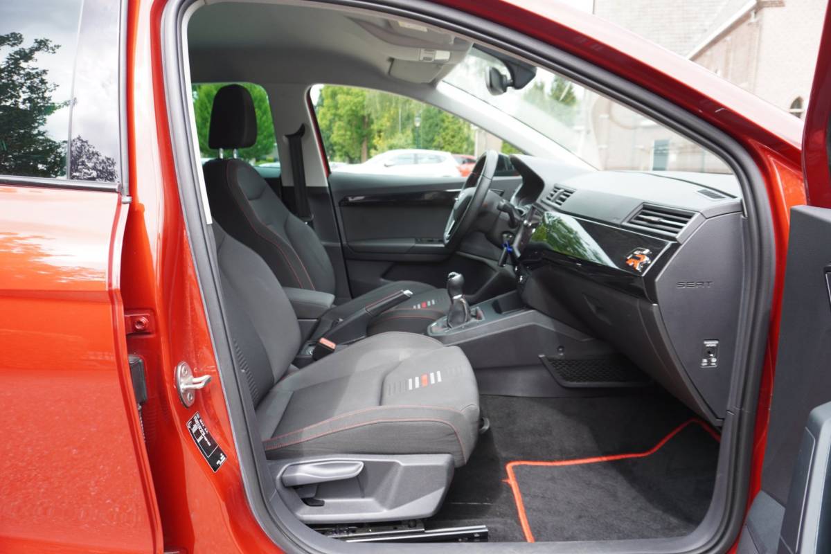 SEAT Ibiza Seat Ibiza 1.0 TSI FR Business Intense CarPlay Cruis Pdc Trekhaak