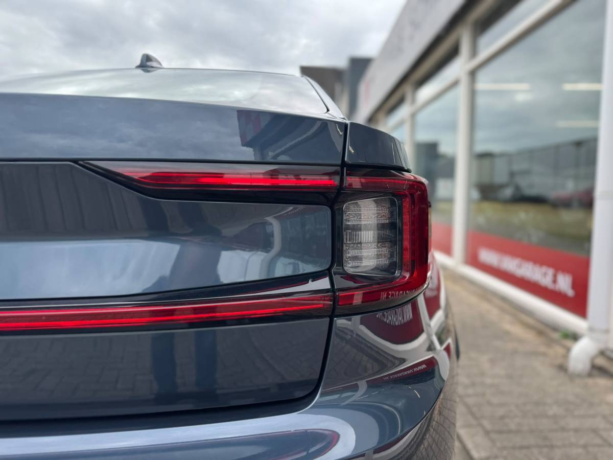 Polestar 2 Polestar 2 Standard Range Single Motor 64 kWh|Snel laden|Stoelverw|