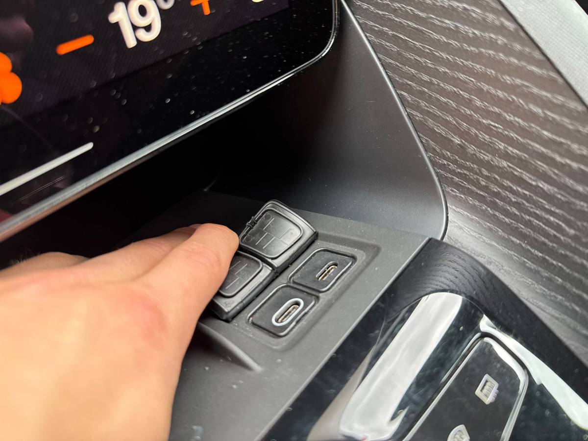Polestar 2 Polestar 2 Standard Range Single Motor 64 kWh|Snel laden|Stoelverw|