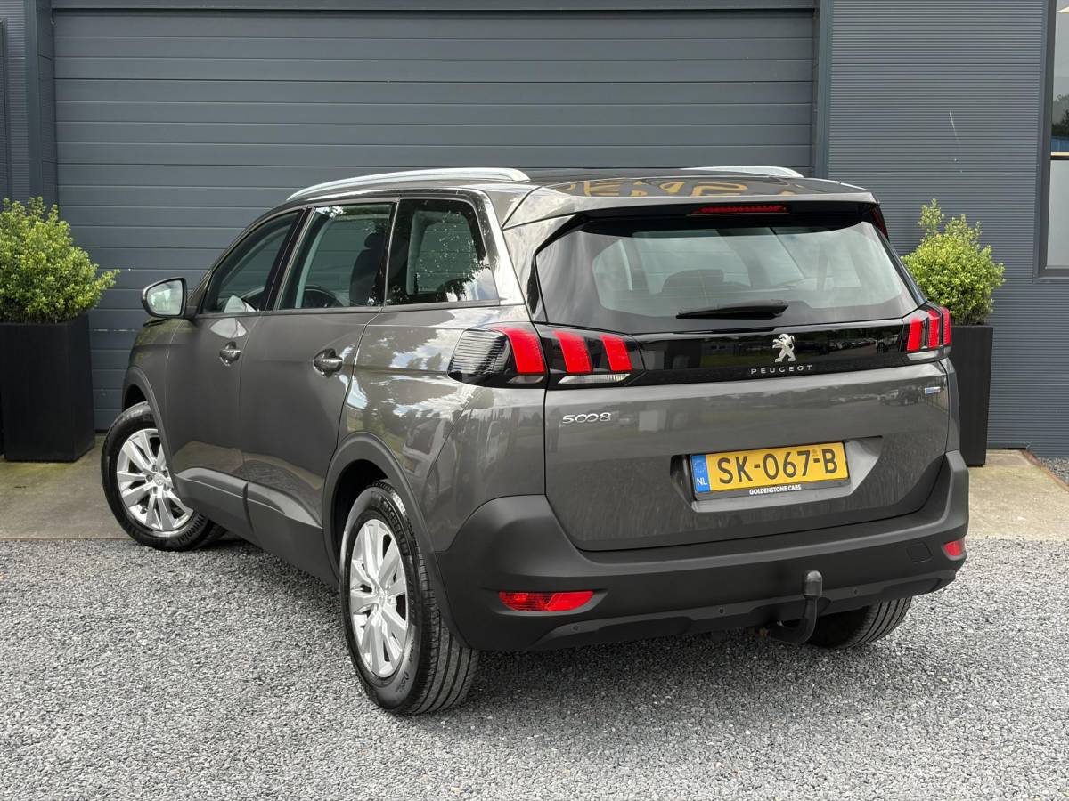 Peugeot 5008 Peugeot 5008 1.2 PureTech Active 1e Eigenaar,D-riem 12-2023,Trekhaak,7 Persoons,6 Bak,Carplay,Clima,Cruise,131pk,Pdc,Dealer Onderhouden,N.A.P,Apk tot 05-2027
