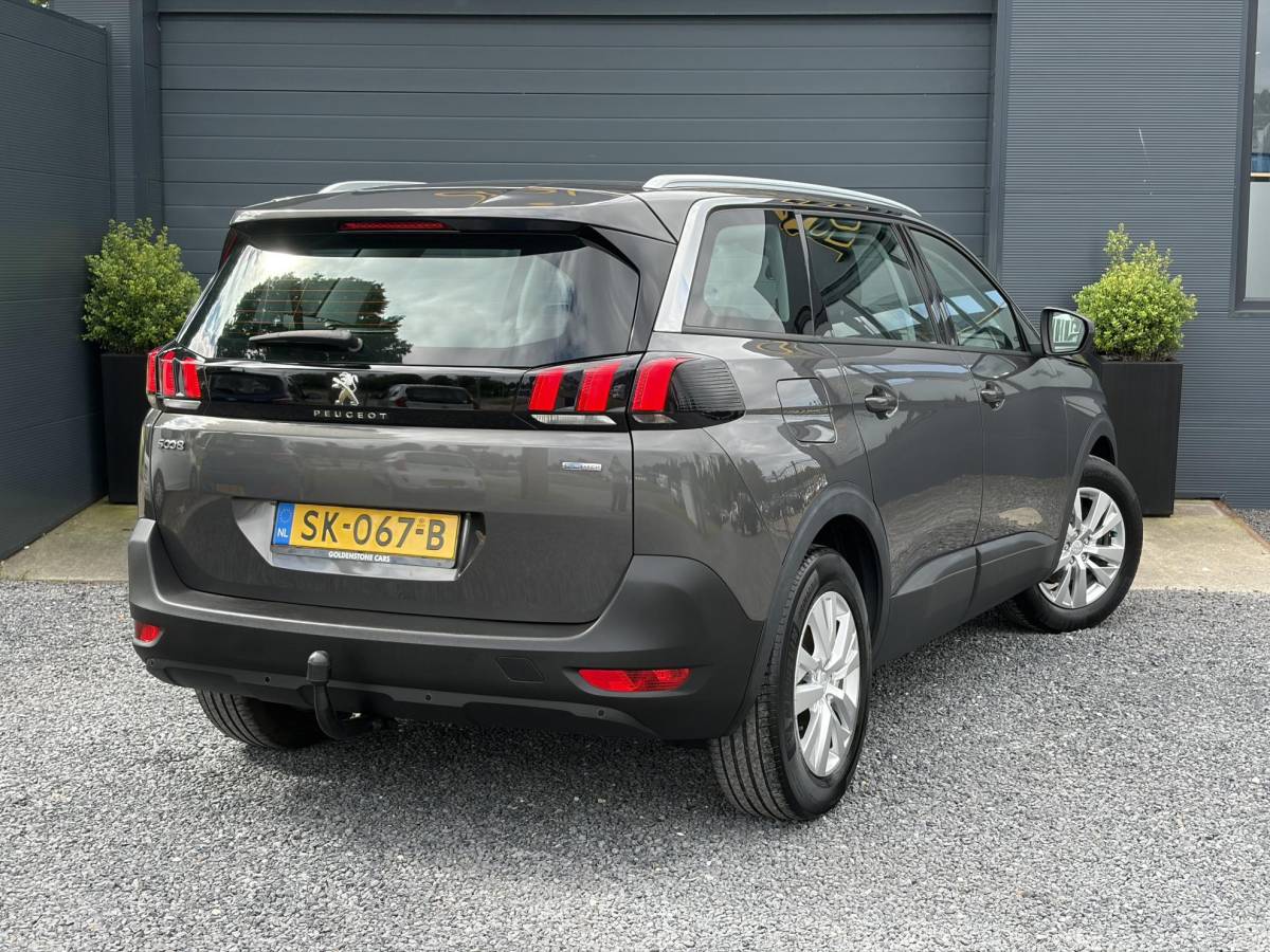 Peugeot 5008 Peugeot 5008 1.2 PureTech Active 1e Eigenaar,D-riem 12-2023,Trekhaak,7 Persoons,6 Bak,Carplay,Clima,Cruise,131pk,Pdc,Dealer Onderhouden,N.A.P,Apk tot 05-2027