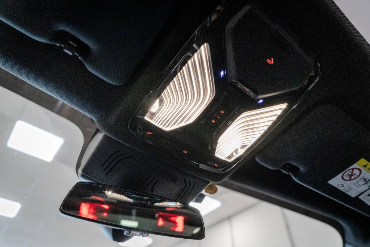BMW X5 BMW X5 xDrive45e Executive M-Sport Laser|Pano|Memory|360º|Leder|Luchtvering