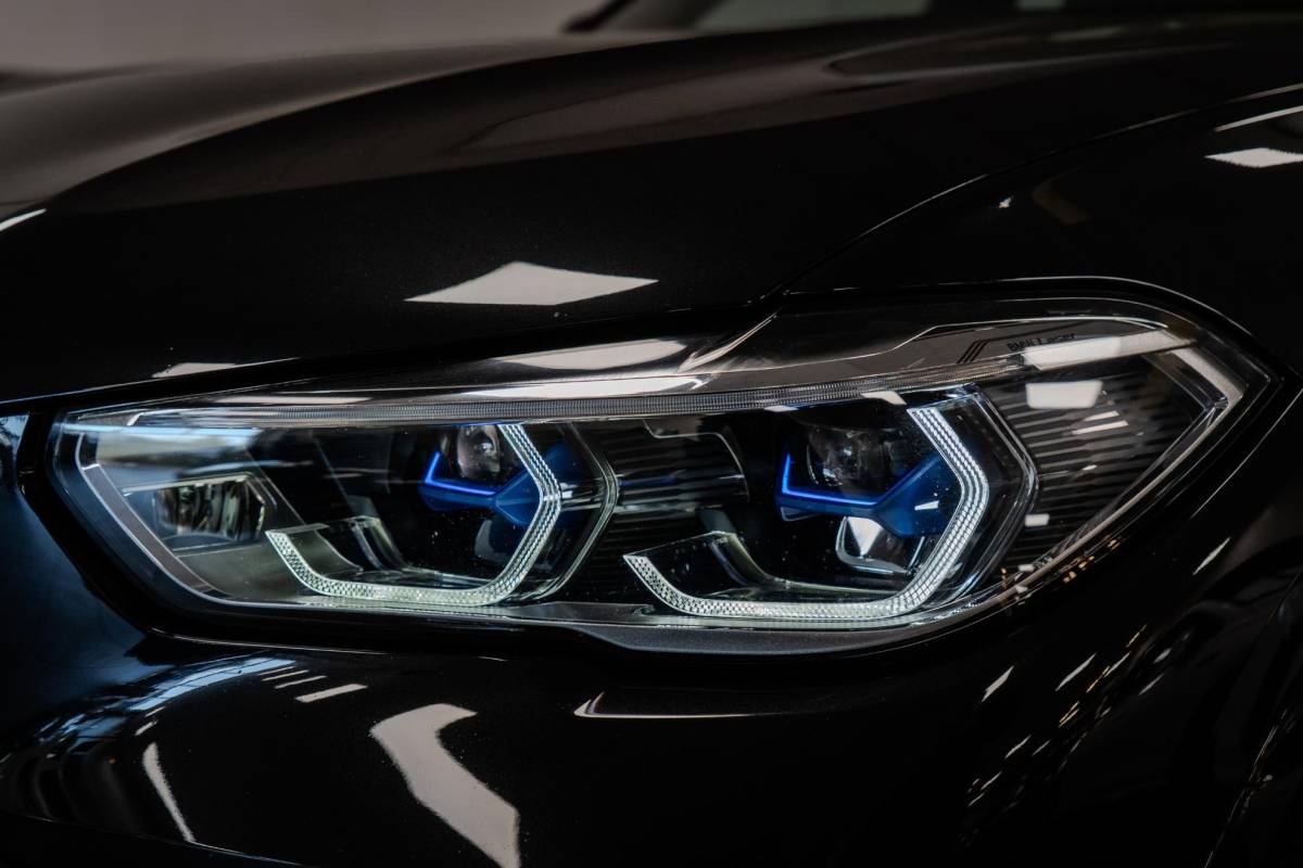 BMW X5 BMW X5 xDrive45e Executive M-Sport Laser|Pano|Memory|360º|Leder|Luchtvering