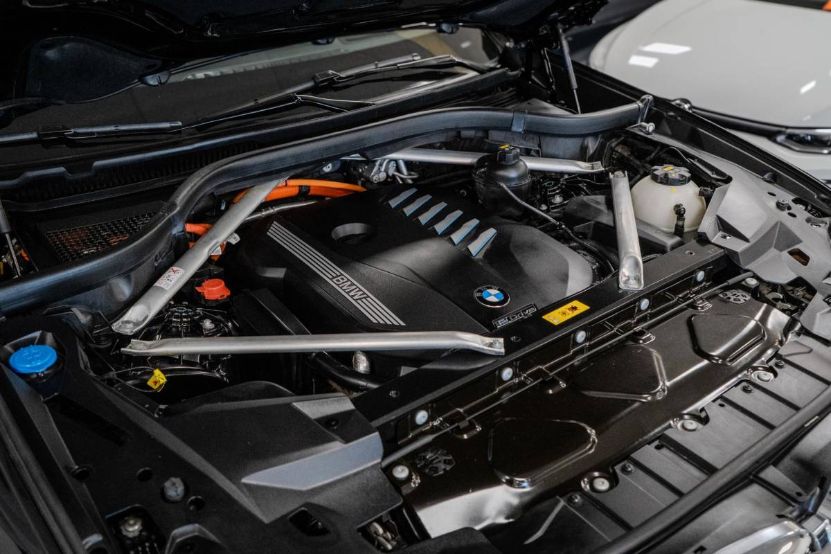 BMW X5 BMW X5 xDrive45e Executive M-Sport Laser|Pano|Memory|360º|Leder|Luchtvering