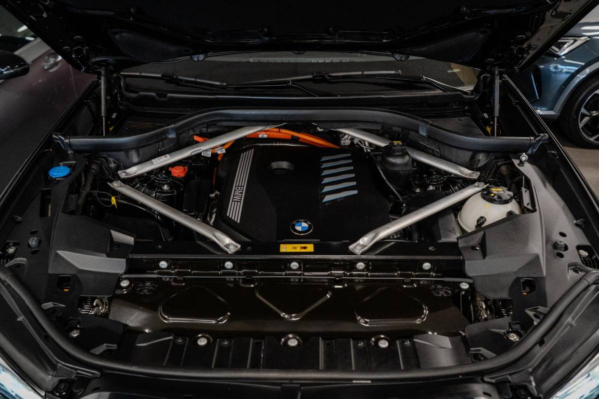 BMW X5 BMW X5 xDrive45e Executive M-Sport Laser|Pano|Memory|360º|Leder|Luchtvering