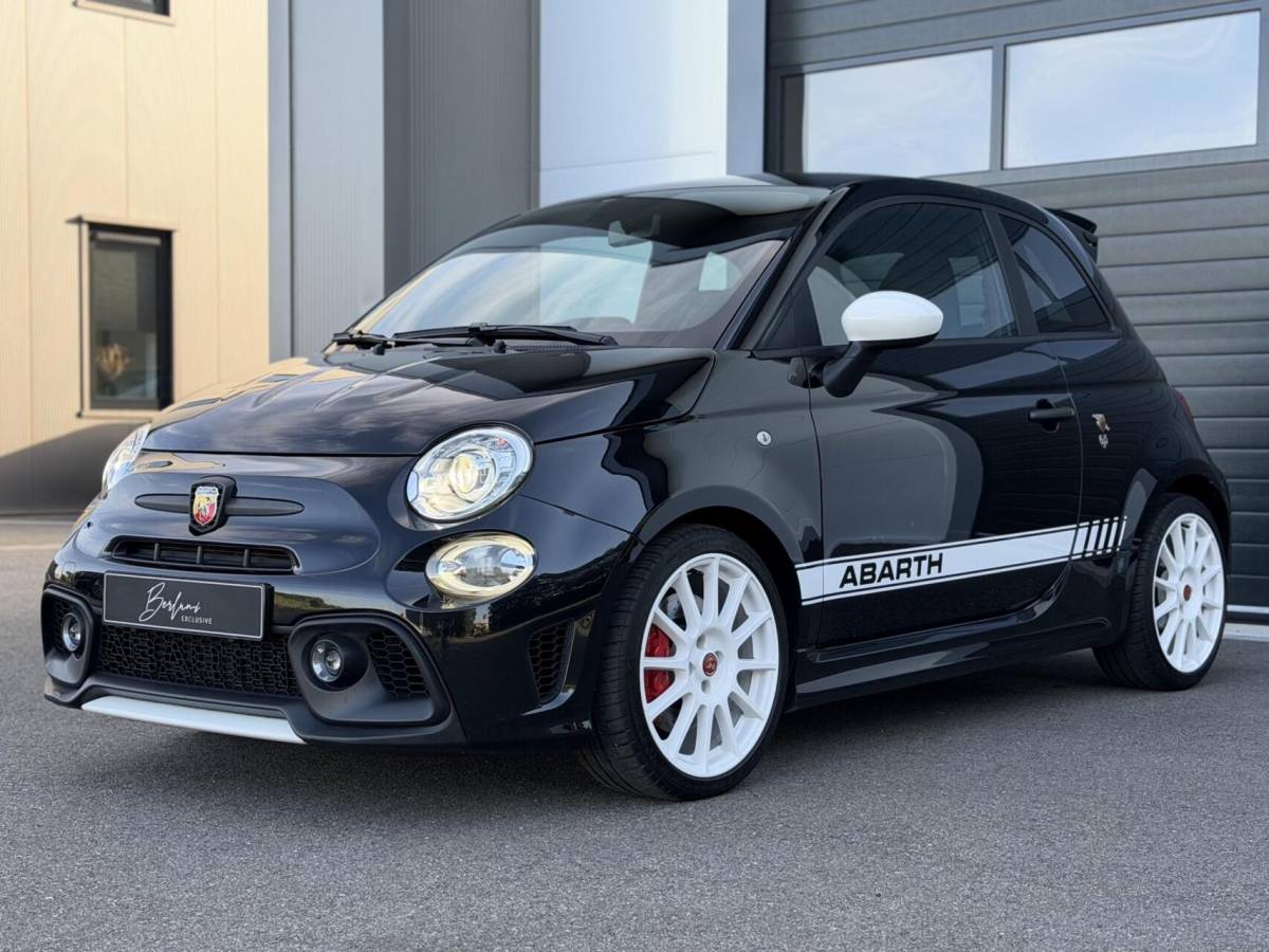 Abarth 695 Abarth 695 1.4 T-Jet Esseesse UNIEK!|180PK|Sabelt|Akrapovic