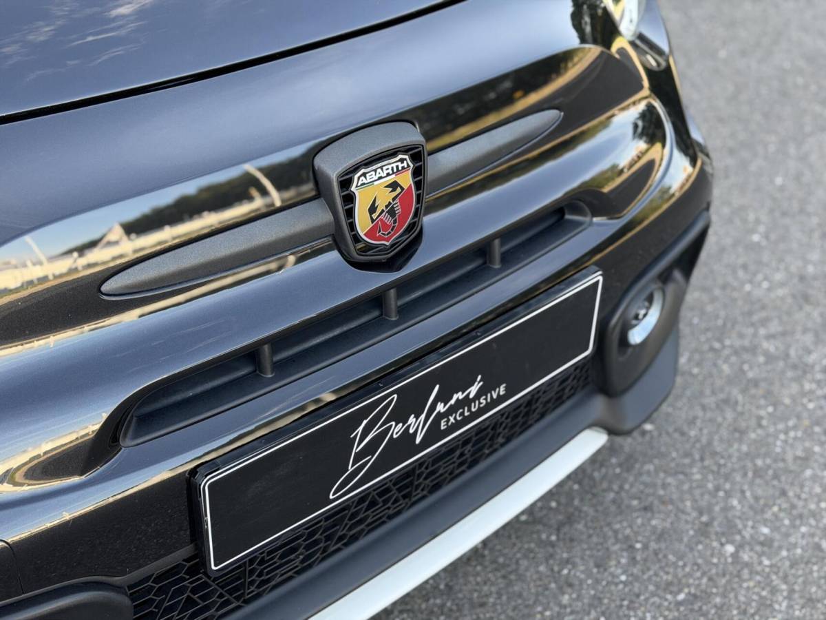 Abarth 695 Abarth 695 1.4 T-Jet Esseesse UNIEK!|180PK|Sabelt|Akrapovic