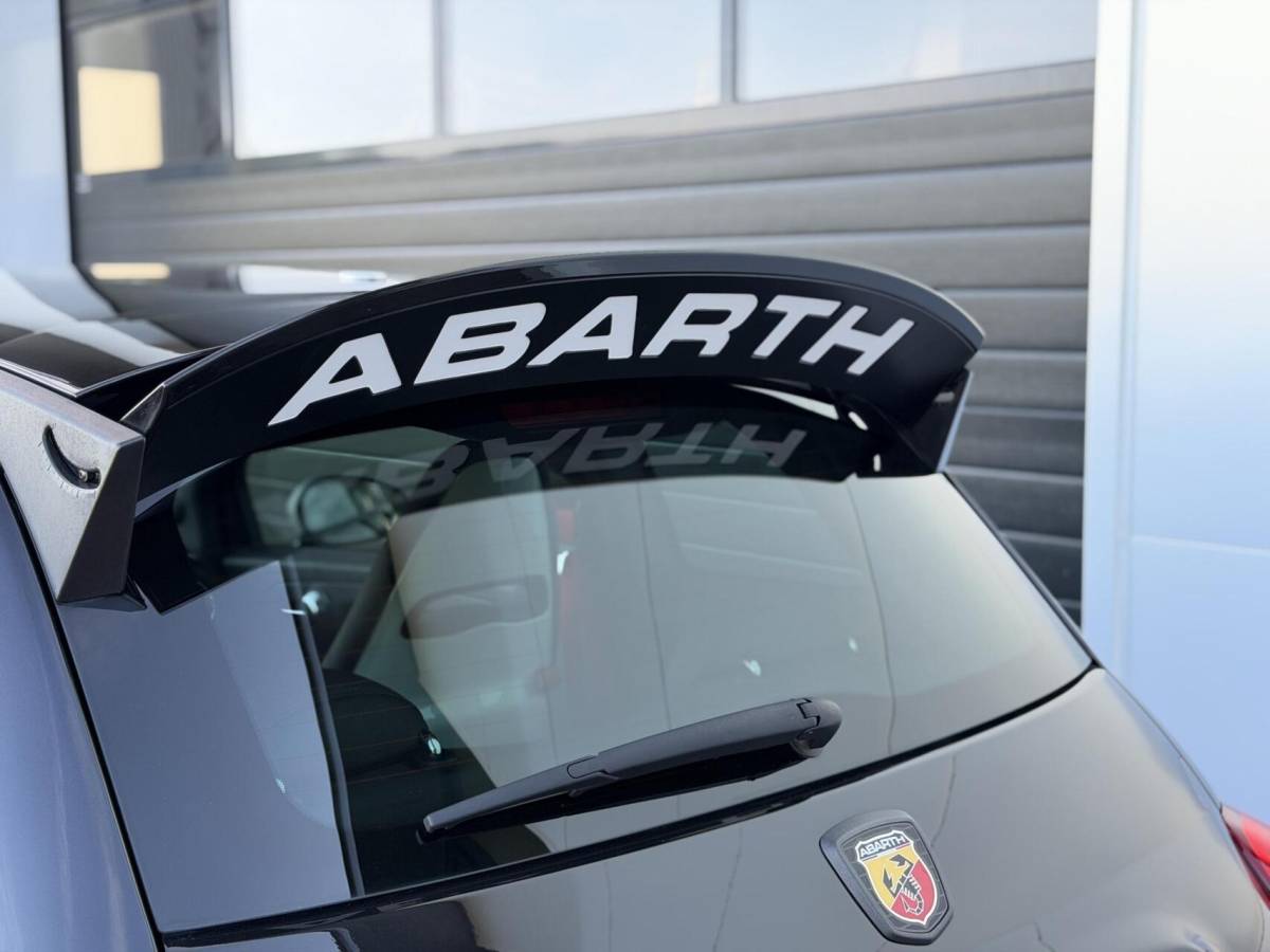 Abarth 695 Abarth 695 1.4 T-Jet Esseesse UNIEK!|180PK|Sabelt|Akrapovic