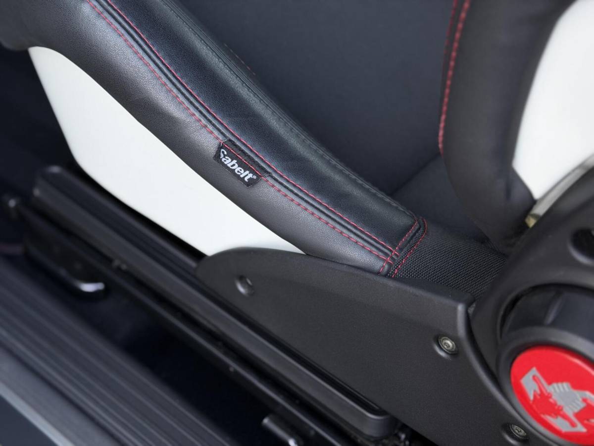 Abarth 695 Abarth 695 1.4 T-Jet Esseesse UNIEK!|180PK|Sabelt|Akrapovic