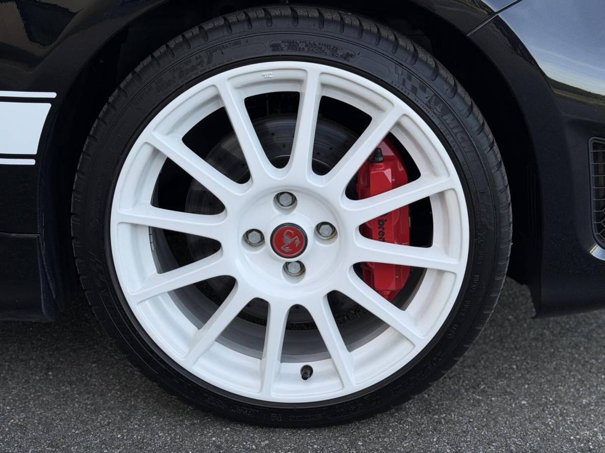 Abarth 695 Abarth 695 1.4 T-Jet Esseesse UNIEK!|180PK|Sabelt|Akrapovic