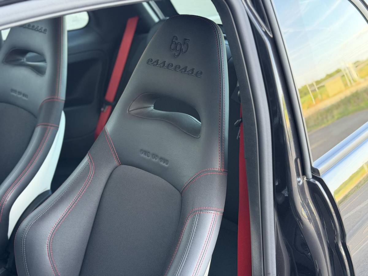 Abarth 695 Abarth 695 1.4 T-Jet Esseesse UNIEK!|180PK|Sabelt|Akrapovic