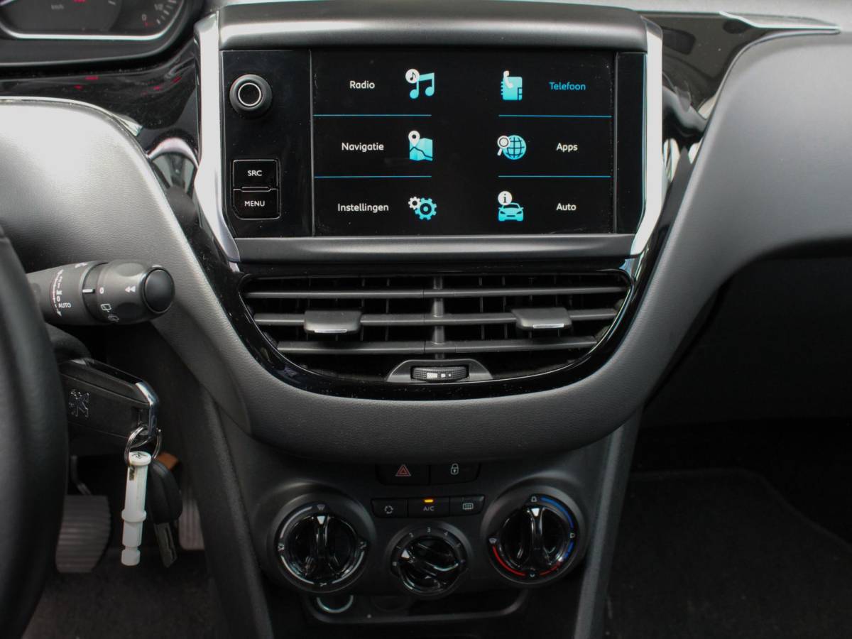 Peugeot 208 Peugeot 208 1.2 PureTech Signature | Airco | Navi | Park sens | Lm-Velgen