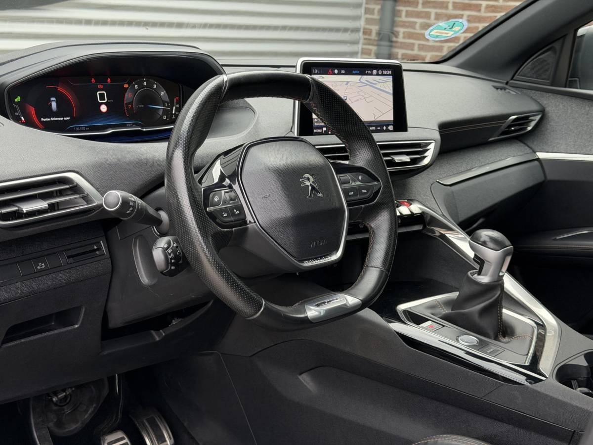 Peugeot 3008 Peugeot 3008 1.2 PureTech GT Line Navi|Pano|Camera|Carplay|Trekhaak|Clima|Cruise|N.A.P|APK tot 02-2027