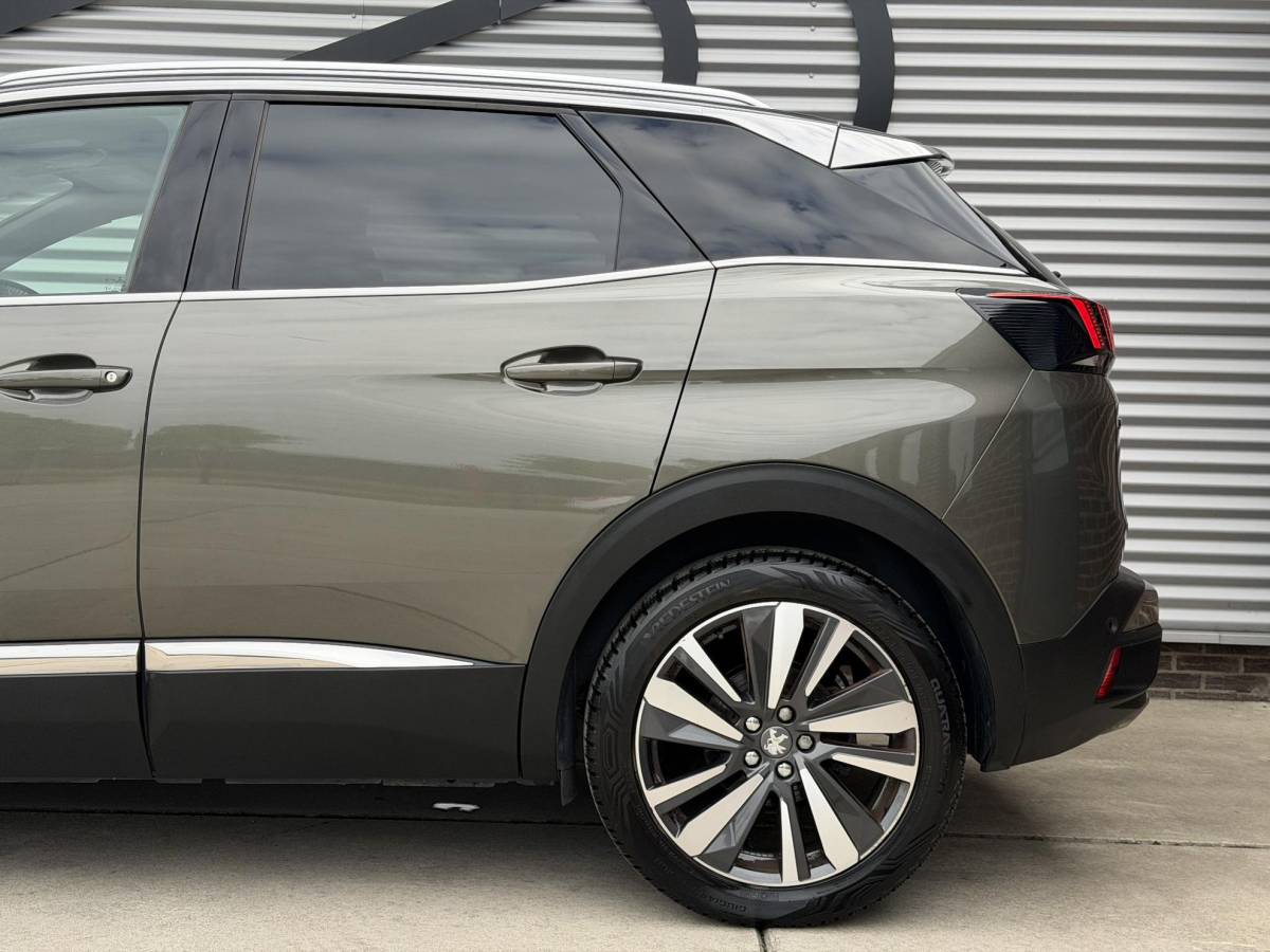 Peugeot 3008 Peugeot 3008 1.2 PureTech GT Line Navi|Pano|Camera|Carplay|Trekhaak|Clima|Cruise|N.A.P|APK tot 02-2027
