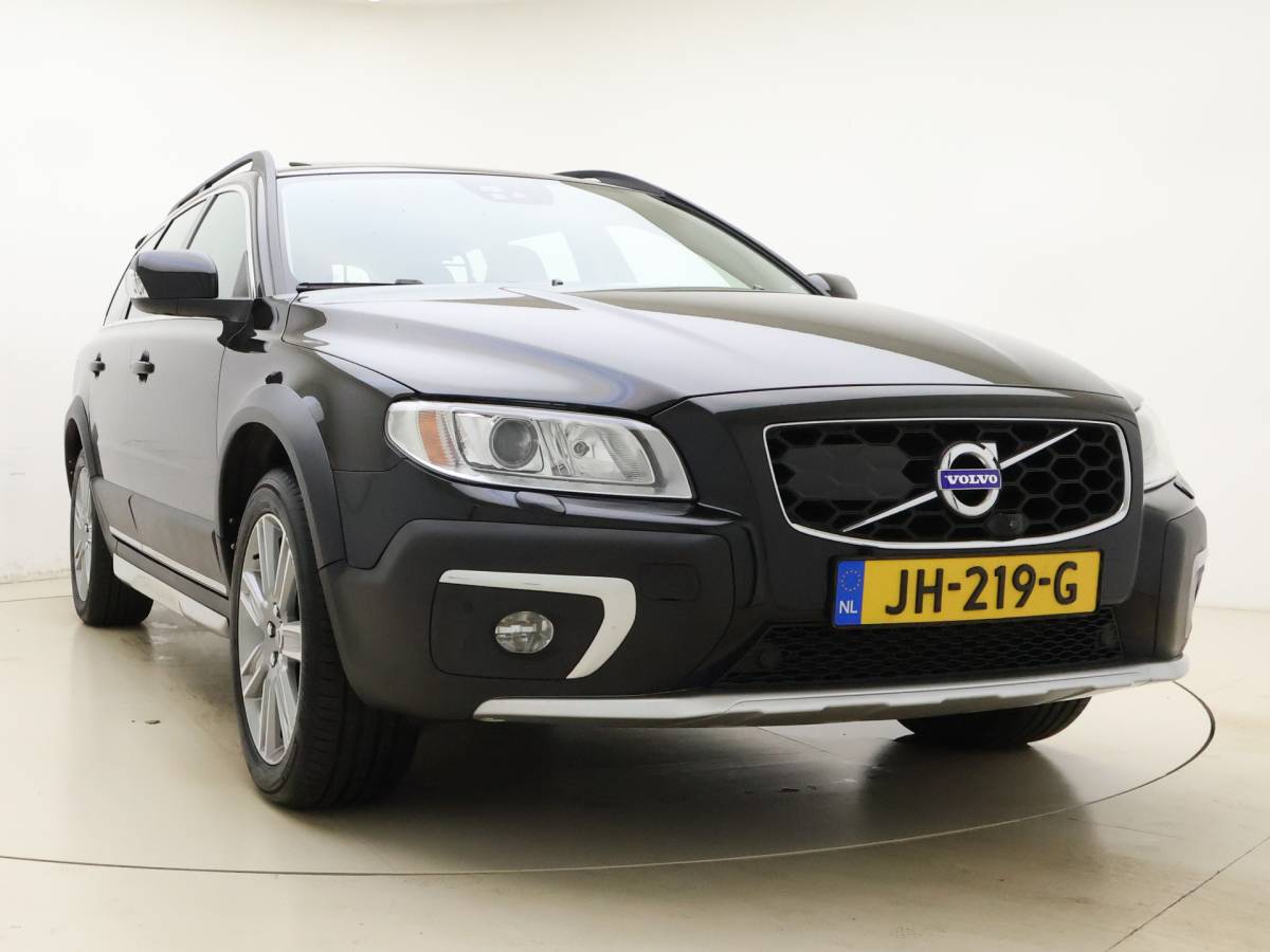 Volvo XC70 Volvo XC70 T5  Polar+ INSCRIPTION / FULL-OPTIONS / ADAPTIVE CRUISE / NIVOMAT / CAMERA / TREKHAAK