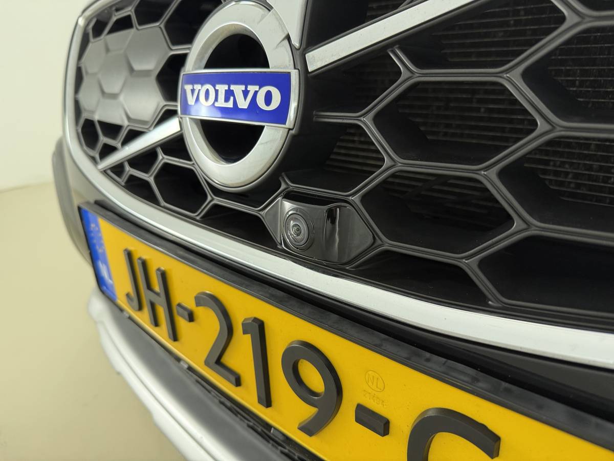 Volvo XC70 Volvo XC70 T5  Polar+ INSCRIPTION / FULL-OPTIONS / ADAPTIVE CRUISE / NIVOMAT / CAMERA / TREKHAAK