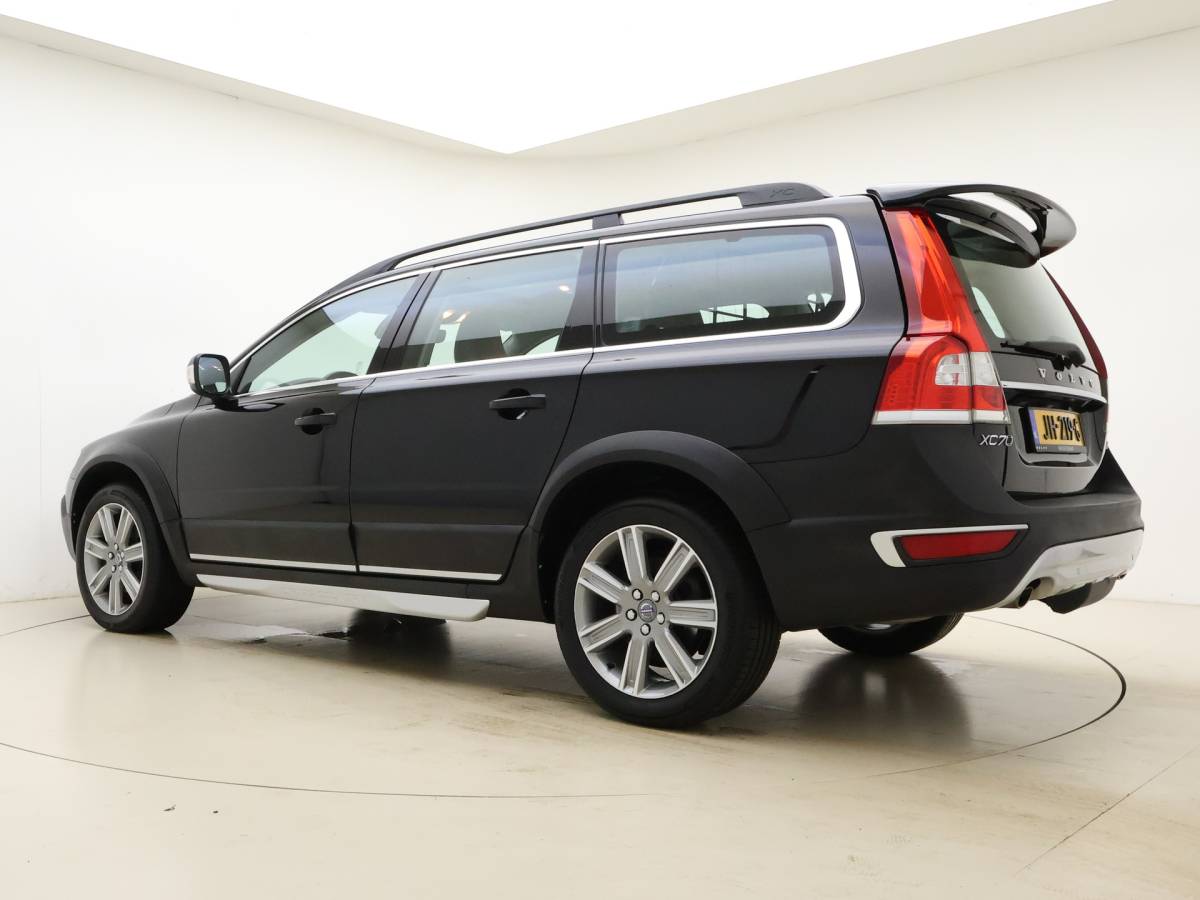Volvo XC70 Volvo XC70 T5  Polar+ INSCRIPTION / FULL-OPTIONS / ADAPTIVE CRUISE / NIVOMAT / CAMERA / TREKHAAK