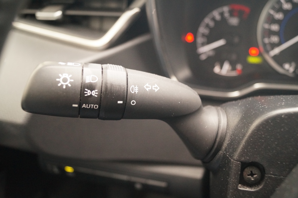 Toyota Corolla Touring Sports Toyota Corolla Touring Sports 1.8 Hybrid Active -ECC-CARPLAY-CAM-