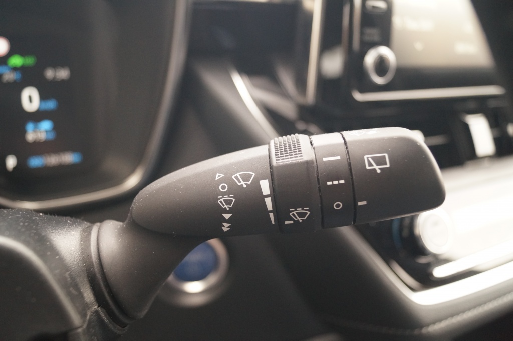 Toyota Corolla Touring Sports Toyota Corolla Touring Sports 1.8 Hybrid Active -ECC-CARPLAY-CAM-