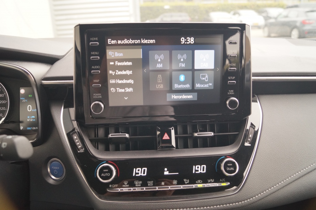 Toyota Corolla Touring Sports Toyota Corolla Touring Sports 1.8 Hybrid Active -ECC-CARPLAY-CAM-
