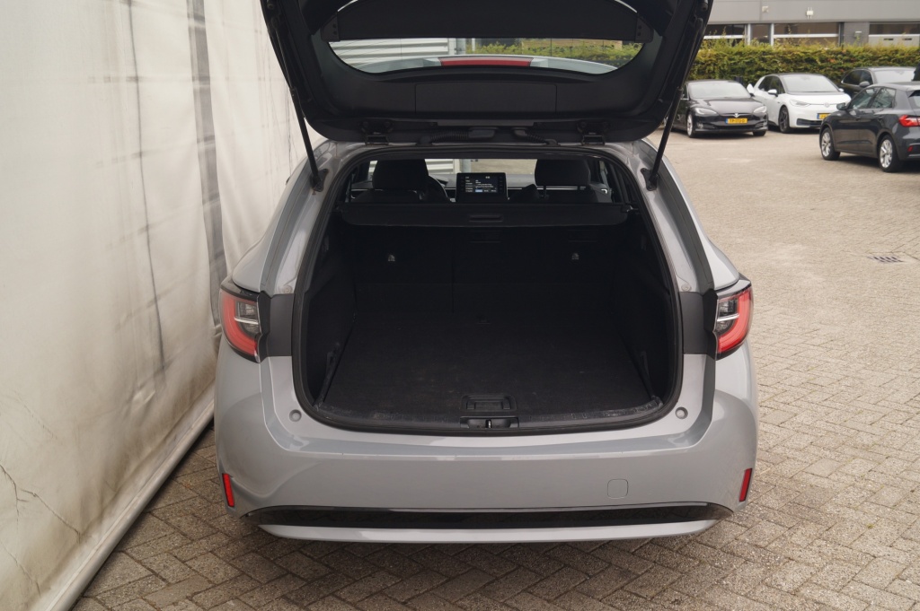 Toyota Corolla Touring Sports Toyota Corolla Touring Sports 1.8 Hybrid Active -ECC-CARPLAY-CAM-