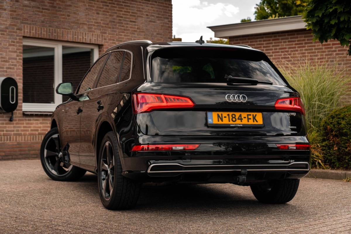 Audi Q5 Audi Q5 50 TFSI e Quattro S Edition 300 PK Virtual Keyless Stoelverwarming Elek.Trekhaak 20”